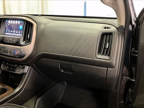 Used 2018 GMC Canyon Denali image 15