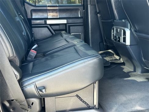 Certified 2022 Ford F250 Lariat w/ Lariat Ultimate Package image 15