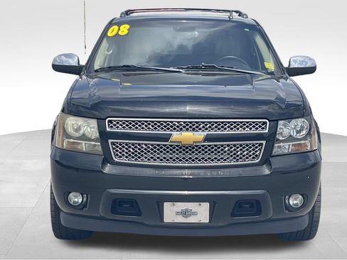 Used 2008 Chevrolet Avalanche LTZ w/ LTZ Preferred Equipment Group AWD/4WD image 9