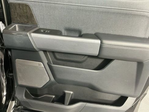 Used 2022 Ford F150 Lightning Lariat image 11