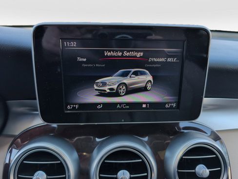 Used 2018 Mercedes-Benz GLC 300 image 21