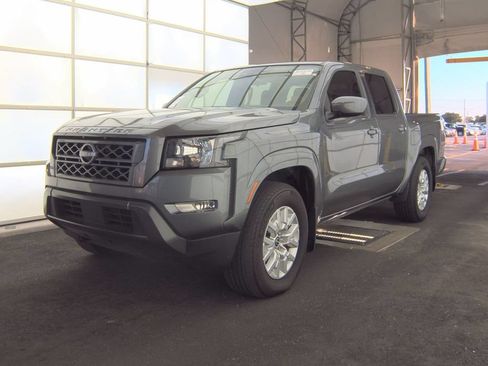 Used 2024 Nissan Frontier SV w/ SV Convenience Package RWD image 1