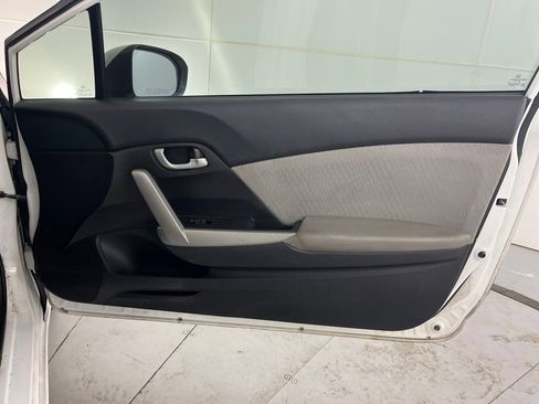 Used 2014 Honda Civic LX image 25