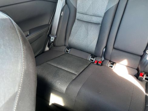 Used 2025 Nissan Rogue SV AWD/4WD image 40