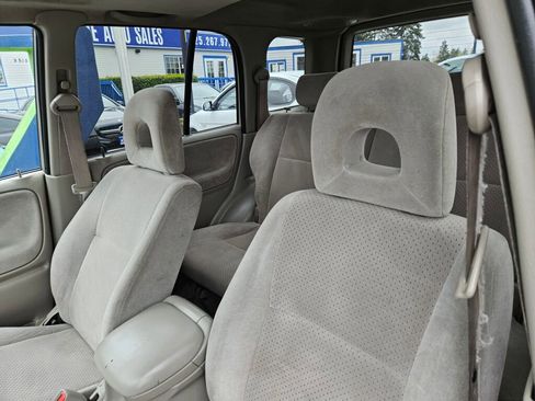Used 2004 Suzuki Grand Vitara LX AWD/4WD image 14
