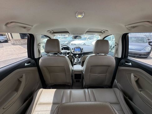 Used 2016 Ford Escape Titanium image 29