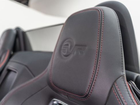 Used 2020 Jaguar F-TYPE SVR image 30