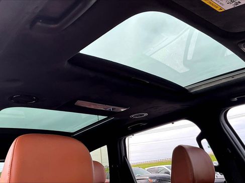 Used 2025 Kia Telluride SX Prestige X-Line image 17