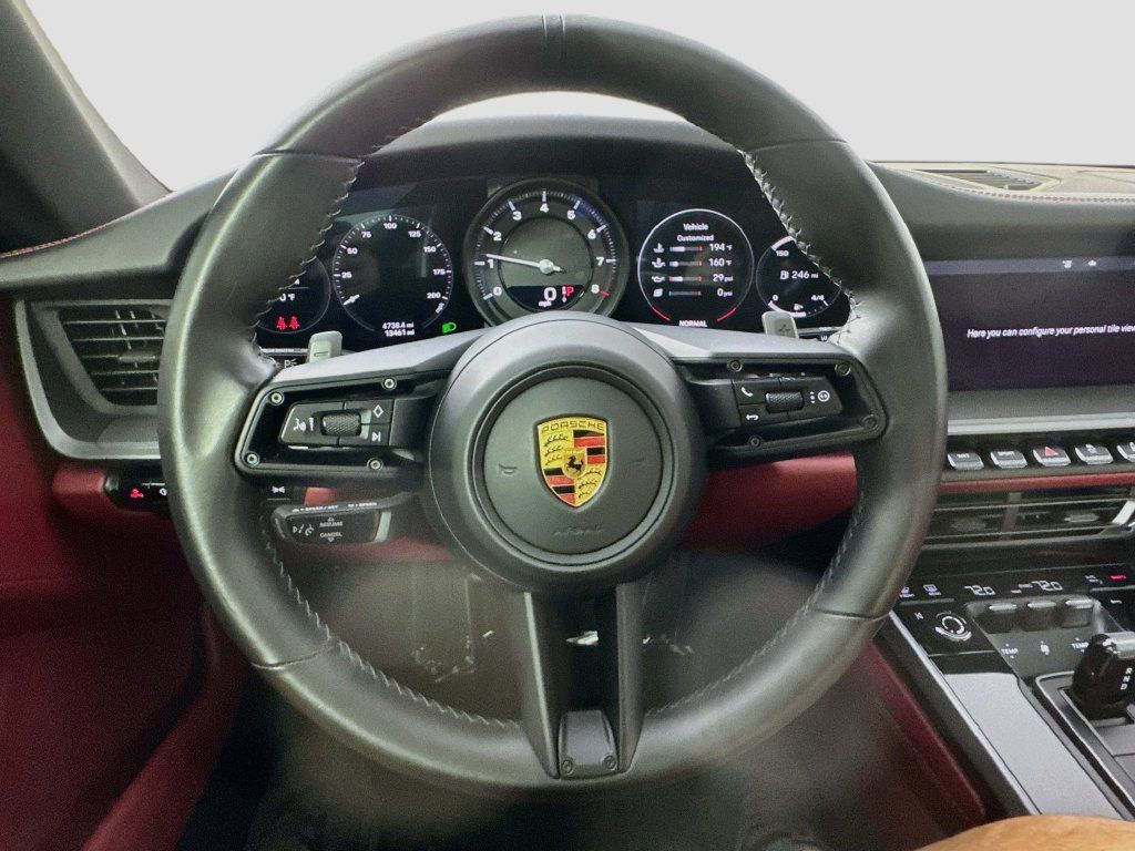 Used 2021 Porsche 911 Carrera S RWD image 13