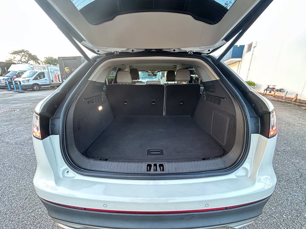 Used 2023 Lincoln Nautilus FWD w/ Premium Package image 29
