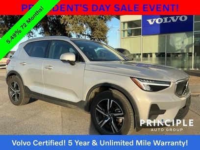 Certified 2025 Volvo XC40 B5 Core