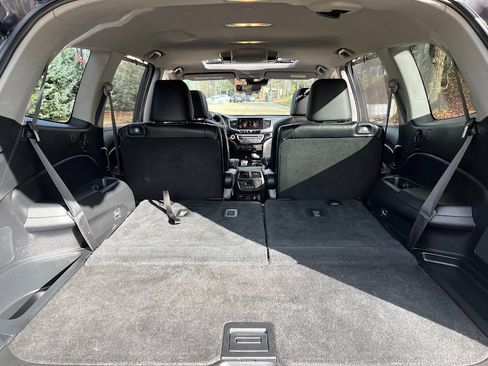 Used 2019 Honda Pilot Touring image 51