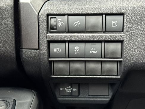 New 2025 Toyota Tacoma TRD Off-Road image 29