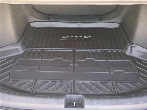 Used 2024 Honda Civic EX image 6