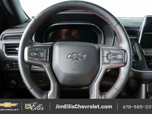 Used 2024 Chevrolet Suburban RST w/ Luxury Package RWD image 9