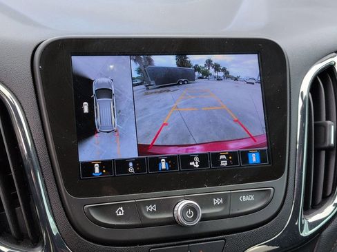 Used 2024 Chevrolet Equinox RS image 17