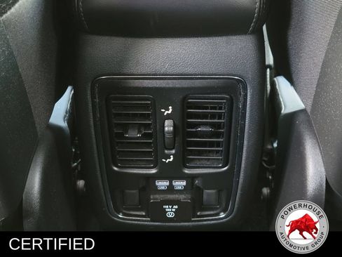 Used 2019 Jeep Grand Cherokee Limited RWD image 18
