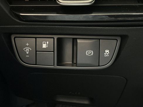 Used 2024 Kia EV6 Light RWD image 34