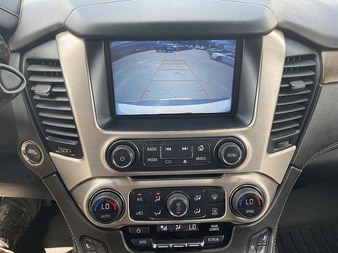 Used 2020 GMC Yukon XL Denali image 21