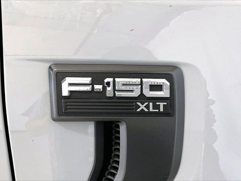 Used 2023 Ford F150 XLT w/ Equipment Group 302A High image 9