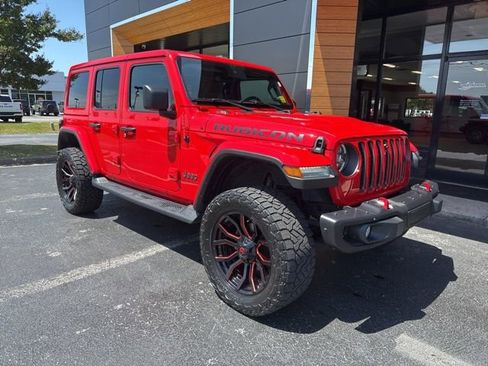 Used 2023 Jeep Wrangler Unlimited Rubicon w/ Dual Top Group AWD/4WD image 1