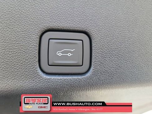 New 2026 GMC Acadia Elevation image 10