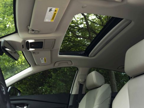 Used 2026 Honda Accord Touring image 35