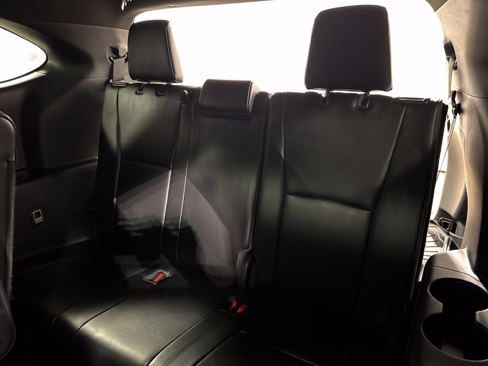 Used 2021 Toyota Highlander XSE AWD/4WD image 23