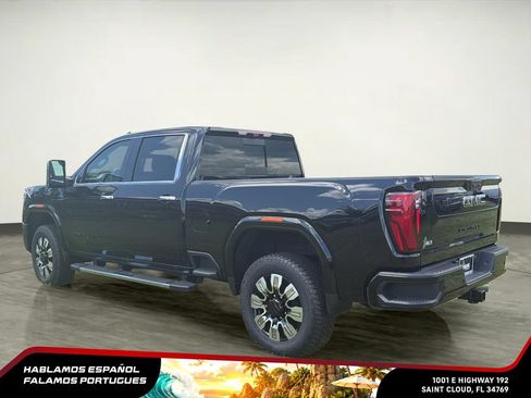 New 2026 GMC Sierra 2500 Denali w/ Denali Reserve Package AWD/4WD image 4