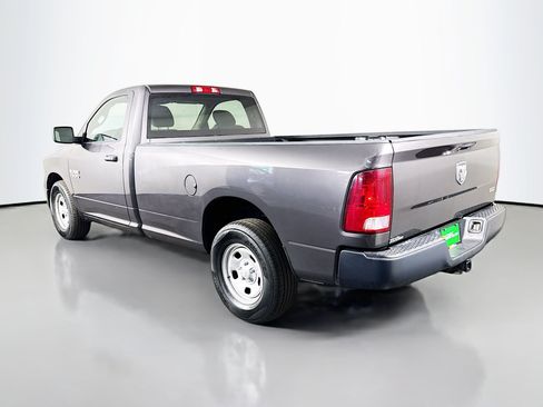 Used 2018 RAM 1500 Express RWD image 7