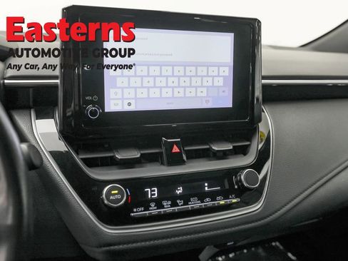 Used 2023 Toyota Corolla SE FWD image 18