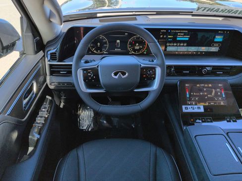New 2026 INFINITI QX80 Luxe w/ Cargo Package image 17