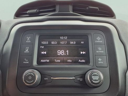 Used 2020 Jeep Renegade Sport w/ Sport Appearance Group FWD image 18