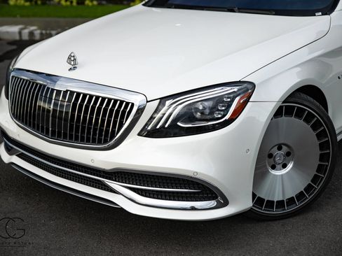 Used 2018 Mercedes-Benz Maybach S 650 image 4