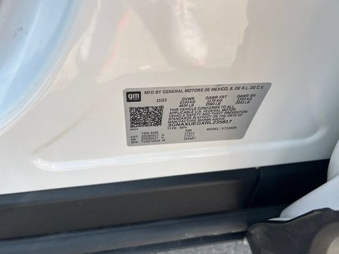 Used 2024 Chevrolet Equinox LT AWD/4WD image 18