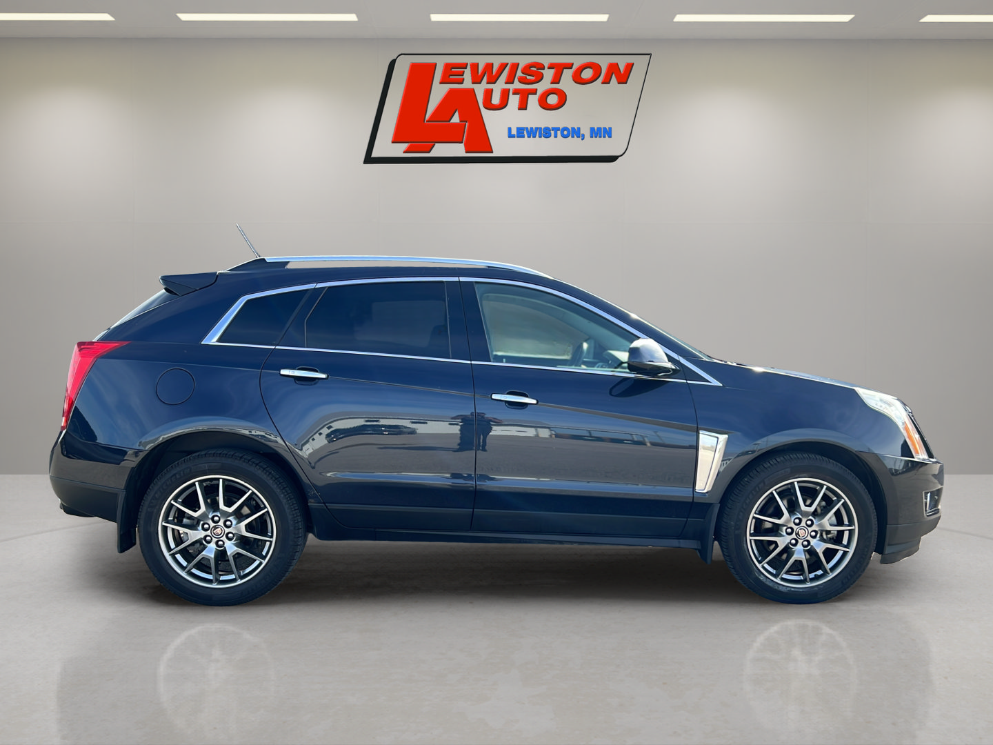 Used 2015 Cadillac SRX Premium AWD/4WD image 13