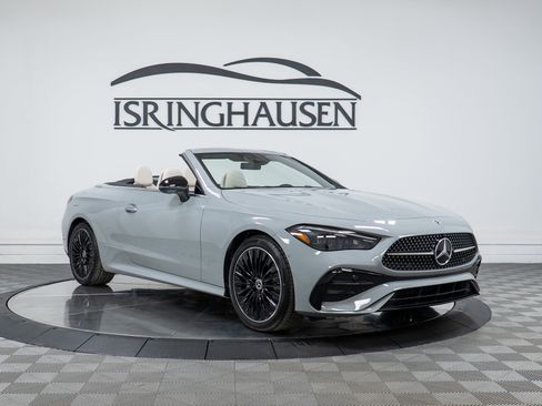 New 2026 Mercedes-Benz CLE 300 4MATIC Cabriolet image 3