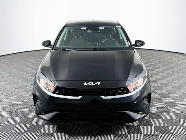 Used 2024 Kia Forte LXS FWD image 2