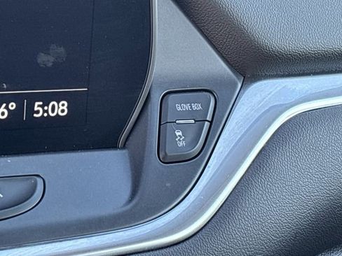 Certified 2023 Chevrolet Blazer LT w/ Convenience Package image 18