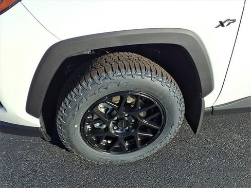 New 2025 Toyota RAV4 XLE w/ Convenience Package image 4