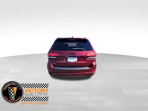 Certified 2022 Jeep Grand Cherokee Laredo X image 20