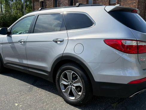 Used 2013 Hyundai Santa Fe GLS w/ Popular Equipment Pkg AWD/4WD image 7