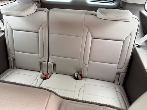 Used 2021 GMC Yukon XL Denali w/ Denali Ultimate Package image 22