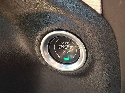 Used 2019 GMC Sierra 1500 SLT w/ SLT Premium Package AWD/4WD image 21