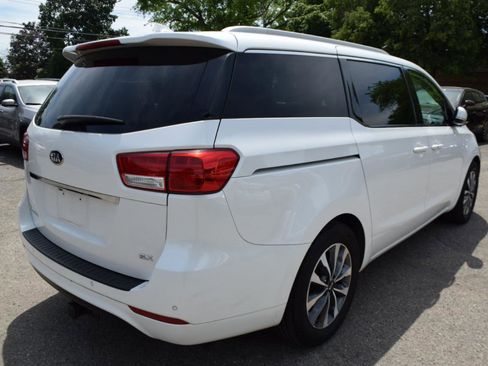 Used 2015 Kia Sedona SX FWD image 6