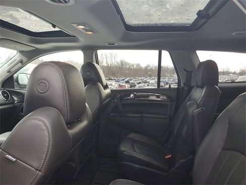 Used 2016 Buick Enclave Leather image 7