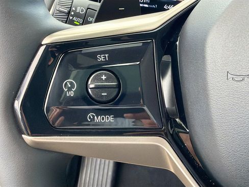 Used 2025 BMW X3 xDrive30i w/ Premium Package image 37