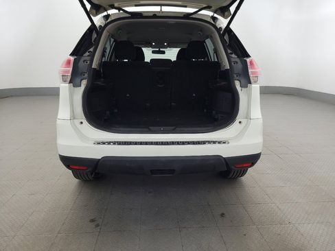 Used 2016 Nissan Rogue SV w/ SV Premium Package AWD/4WD image 29