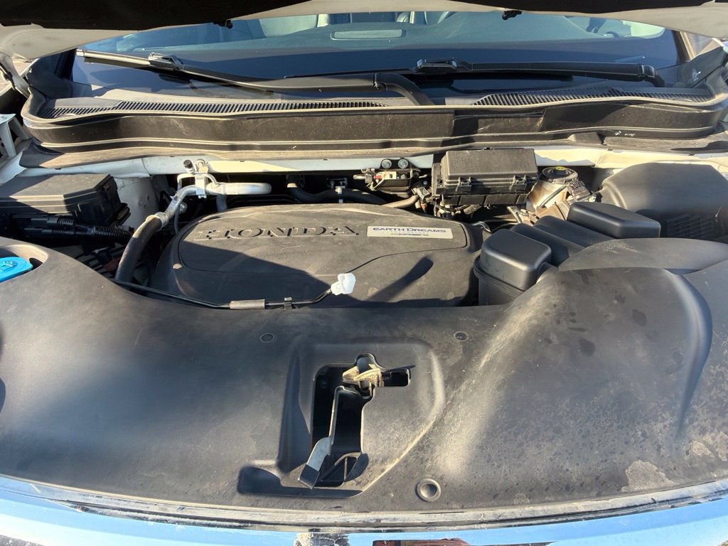 Used 2017 Honda Pilot Touring image 11
