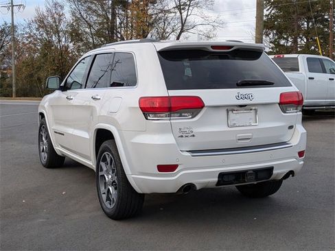Used 2020 Jeep Grand Cherokee Overland image 5